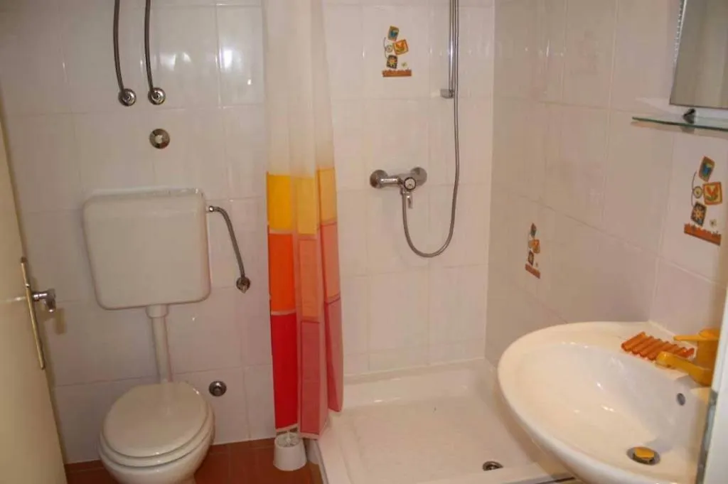 Studio Apartment In Trogir With Balcony, Air Conditioning, Wifi 4328-4
