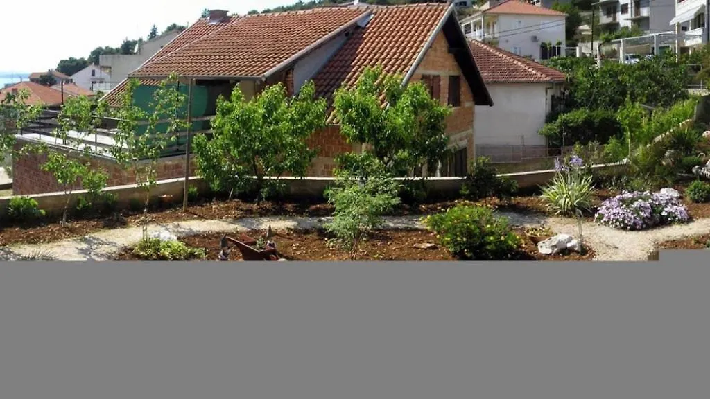 Studio Apartment In Trogir With Balcony, Air Conditioning, Wifi 4328-4